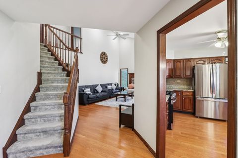 Tiny photo for 1698 Pebble Beach Drive, Hoffman Estates, IL 60169 (MLS # 12492546)