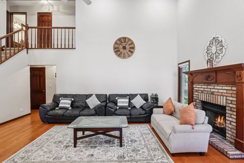 Tiny photo for 1698 Pebble Beach Drive, Hoffman Estates, IL 60169 (MLS # 12492546)