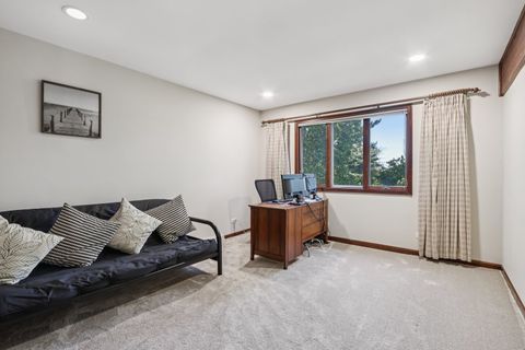 Tiny photo for 1698 Pebble Beach Drive, Hoffman Estates, IL 60169 (MLS # 12492546)