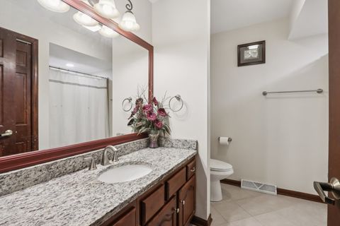 Tiny photo for 1698 Pebble Beach Drive, Hoffman Estates, IL 60169 (MLS # 12492546)