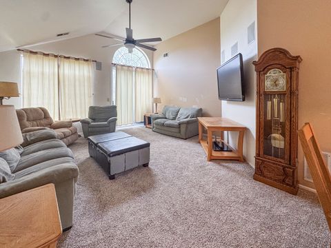 Tiny photo for 30W015 Juniper Court #30W015, Warrenville, IL 60555 (MLS # 12502379)