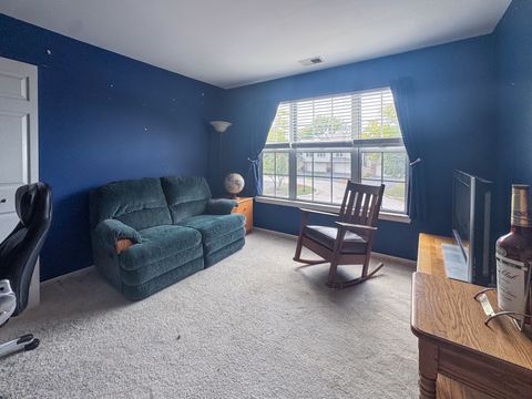 Tiny photo for 30W015 Juniper Court #30W015, Warrenville, IL 60555 (MLS # 12502379)