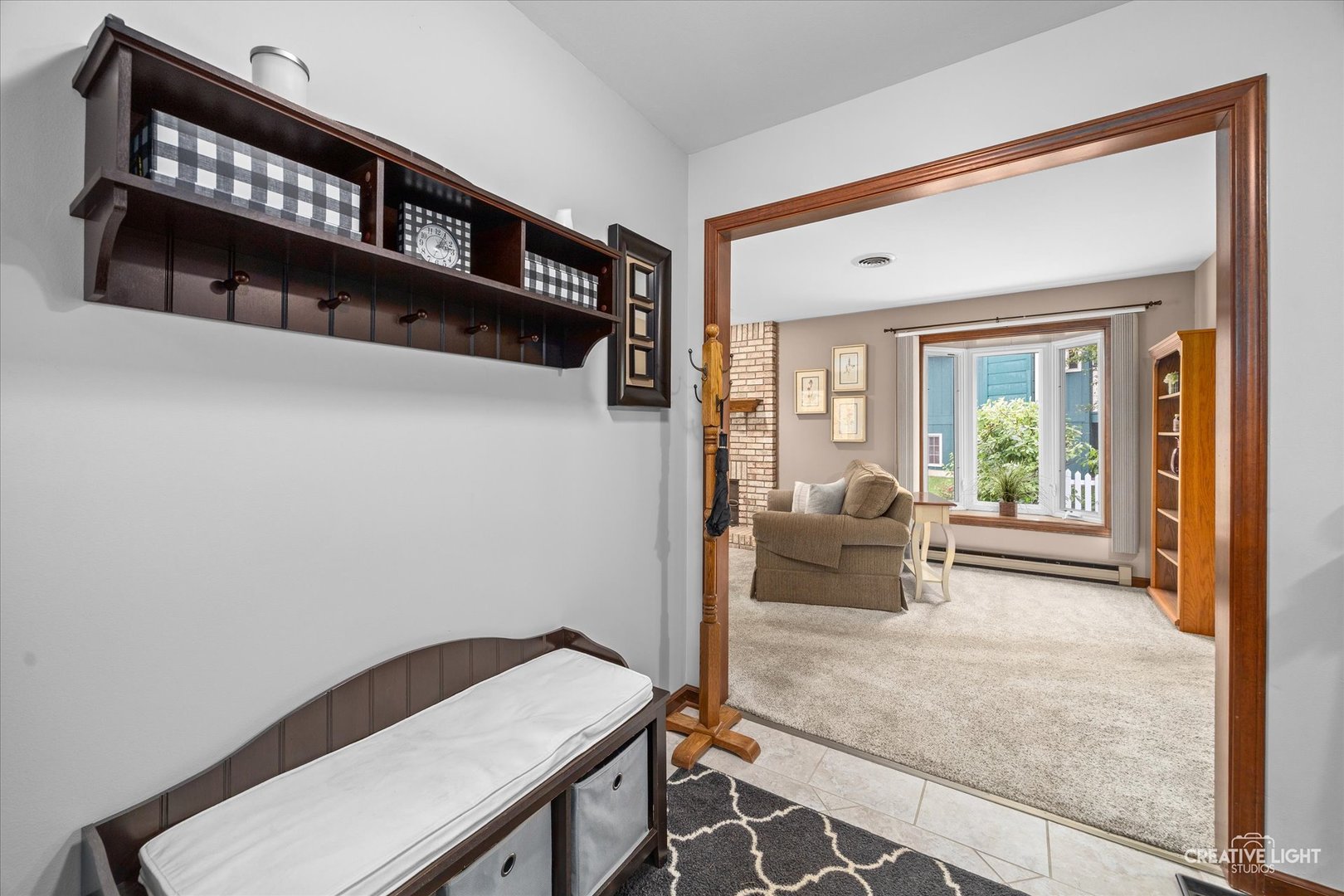 105 E Oak Knoll Drive