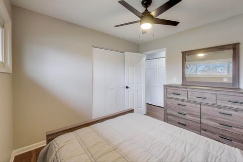 Tiny photo for 540 Newark Lane, Hoffman Estates, IL 60169 (MLS # 12524743)