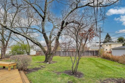 Tiny photo for 540 Newark Lane, Hoffman Estates, IL 60169 (MLS # 12524743)