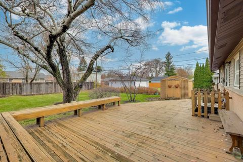 Tiny photo for 540 Newark Lane, Hoffman Estates, IL 60169 (MLS # 12524743)