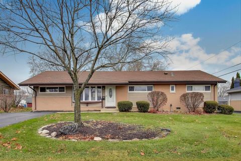 Photo of 540 Newark Lane, Hoffman Estates, IL 60169 (MLS # 12524743)