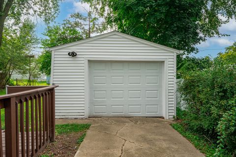 Tiny photo for 1450 Winter Drive, Freeport, IL 61032 (MLS # 12536054)