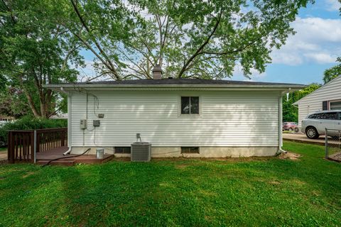 Tiny photo for 1450 Winter Drive, Freeport, IL 61032 (MLS # 12536054)