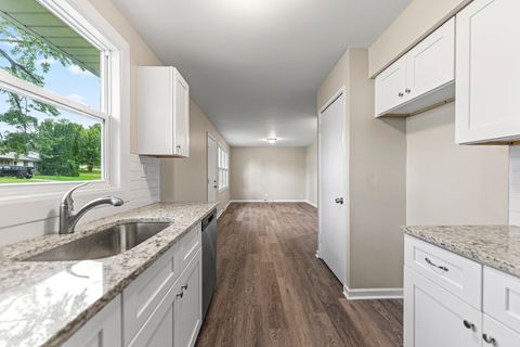 Tiny photo for 1450 Winter Drive, Freeport, IL 61032 (MLS # 12536054)