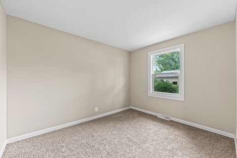 Tiny photo for 1450 Winter Drive, Freeport, IL 61032 (MLS # 12536054)