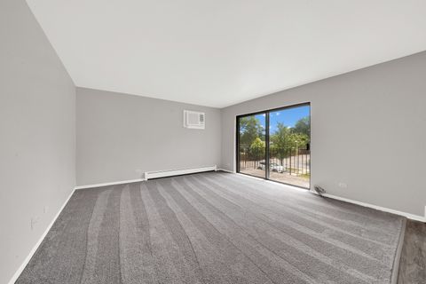 Tiny photo for 239 N Mill Road #217, Addison, IL 60101 (MLS # 12496955)