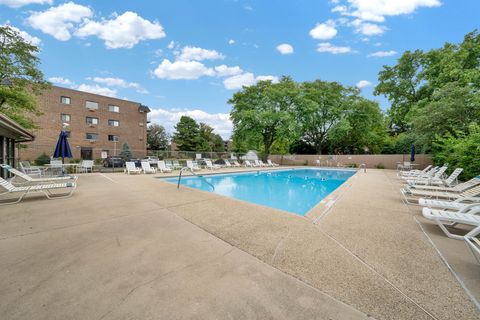 Tiny photo for 239 N Mill Road #217, Addison, IL 60101 (MLS # 12496955)