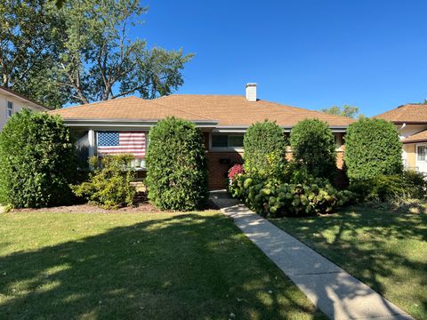 A home in Des Plaines