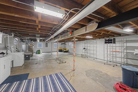 Tiny photo for 408 S Albert Street, Mount Prospect, IL 60056 (MLS # 12589388)