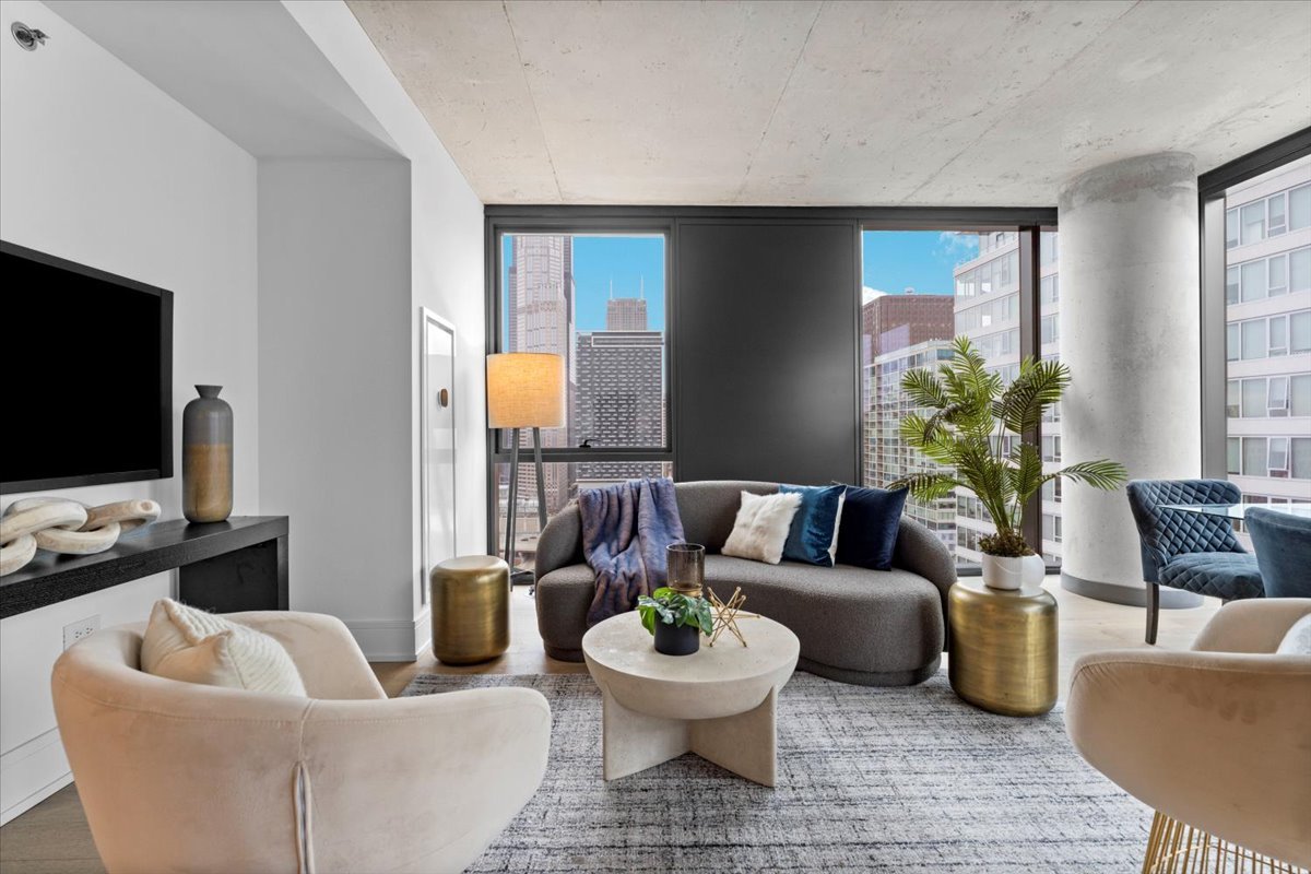 234 W Polk Street 2612