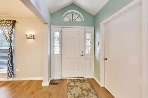 Tiny photo for 317 E Tall Oaks Lane, Itasca, IL 60143 (MLS # 12743252)