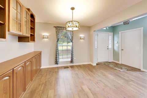Tiny photo for 317 E Tall Oaks Lane, Itasca, IL 60143 (MLS # 12743252)