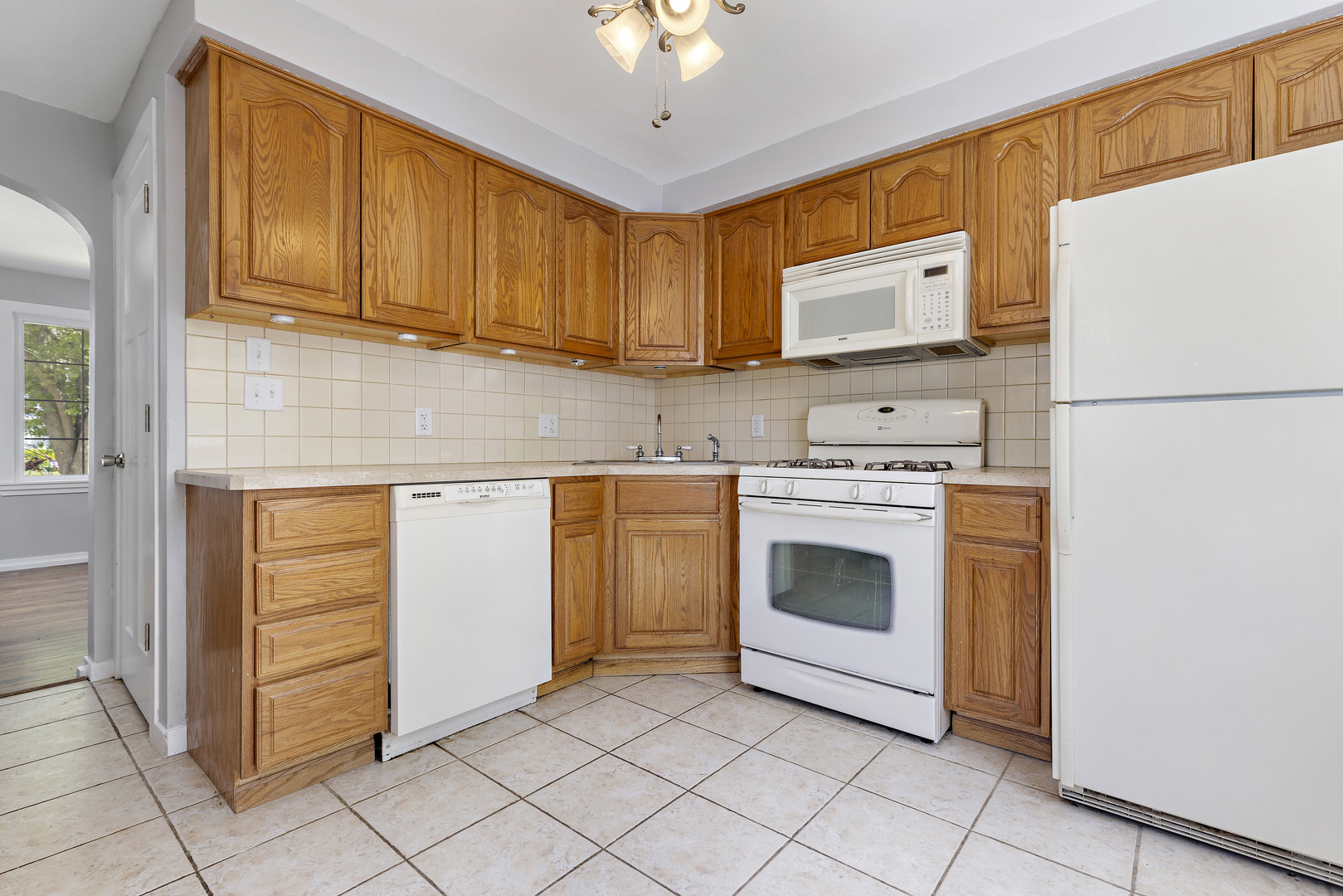 3107 BARRINGTON Place