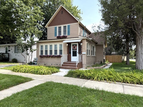 Photo of 412 N Grand Avenue, Bradley, IL 60915 (MLS # 12746385)