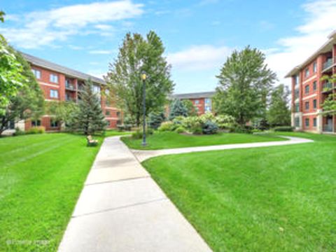 Tiny photo for 855 22nd Street #202, Lombard, IL 60148 (MLS # 12609858)