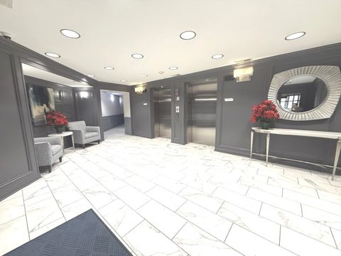 Tiny photo for 855 22nd Street #202, Lombard, IL 60148 (MLS # 12609858)