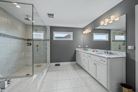 Tiny photo for 13112 Wildwood Place, Plainfield, IL 60585 (MLS # 12618883)