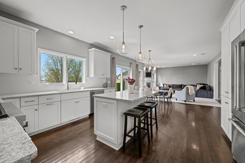 Tiny photo for 13112 Wildwood Place, Plainfield, IL 60585 (MLS # 12618883)