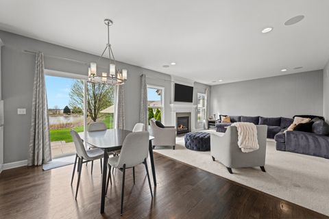 Tiny photo for 13112 Wildwood Place, Plainfield, IL 60585 (MLS # 12618883)