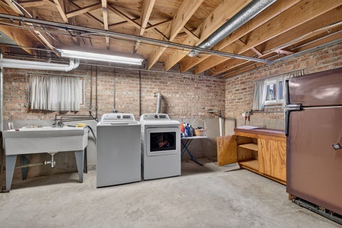 Tiny photo for 14339 Kolin Avenue, Midlothian, IL 60445 (MLS # 12741371)