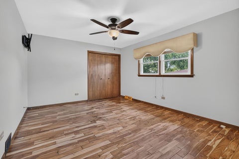 Tiny photo for 14339 Kolin Avenue, Midlothian, IL 60445 (MLS # 12741371)