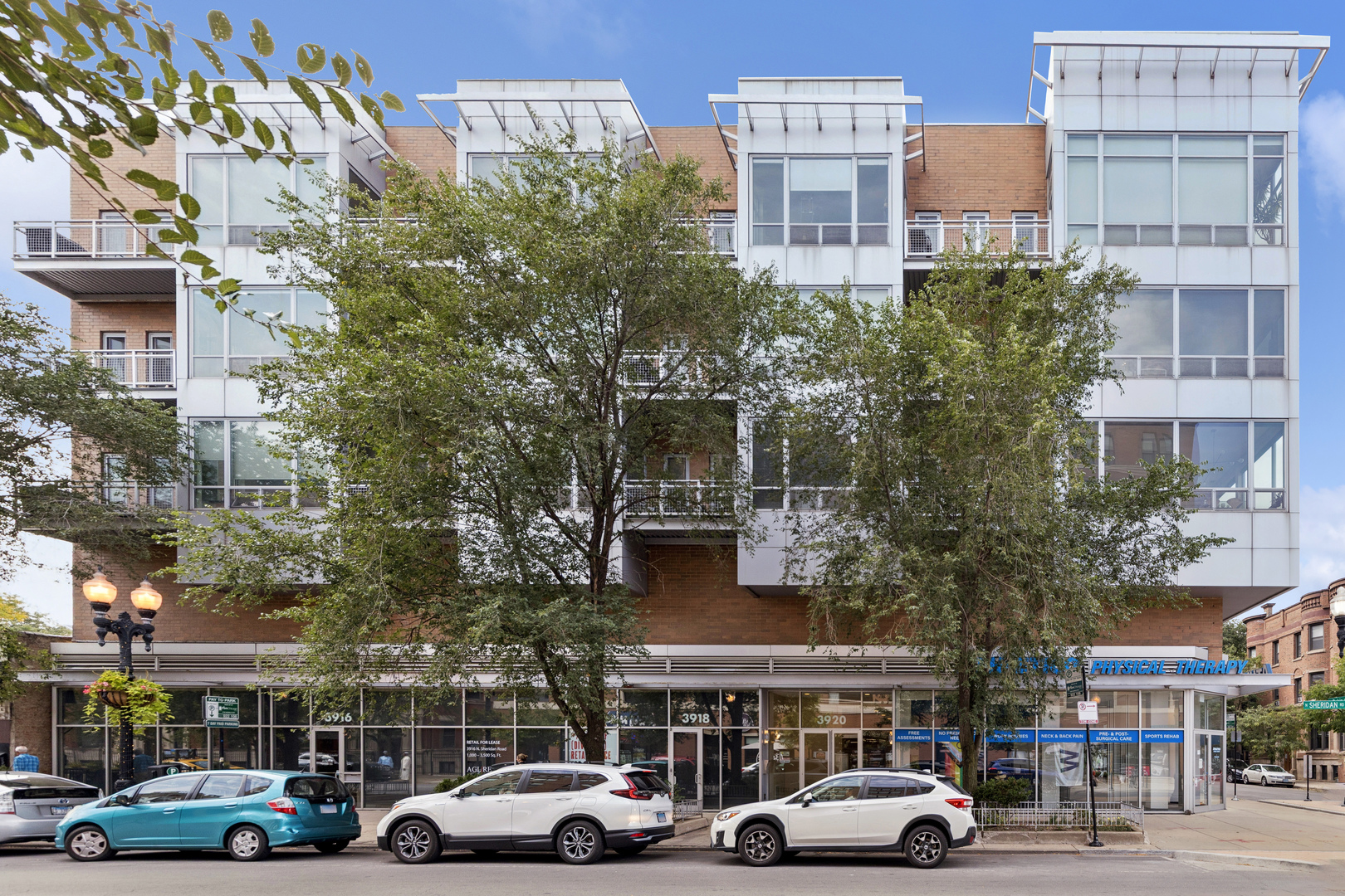 3920 N Sheridan Road 301