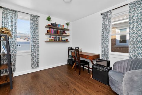 Tiny photo for 5226 N Moody Avenue, Chicago, IL 60630 (MLS # 12562365)