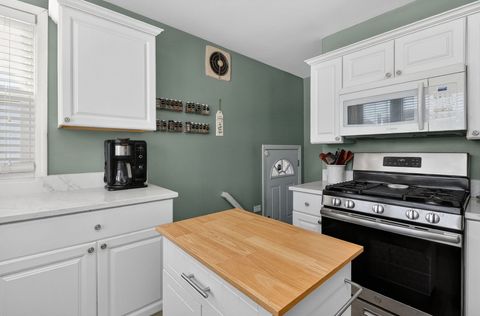 Tiny photo for 5226 N Moody Avenue, Chicago, IL 60630 (MLS # 12562365)