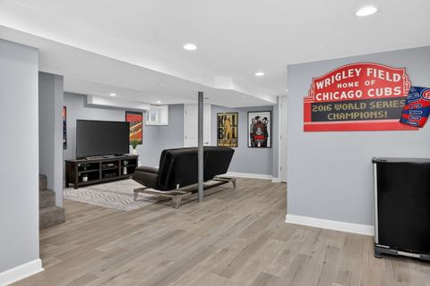 Tiny photo for 5226 N Moody Avenue, Chicago, IL 60630 (MLS # 12562365)