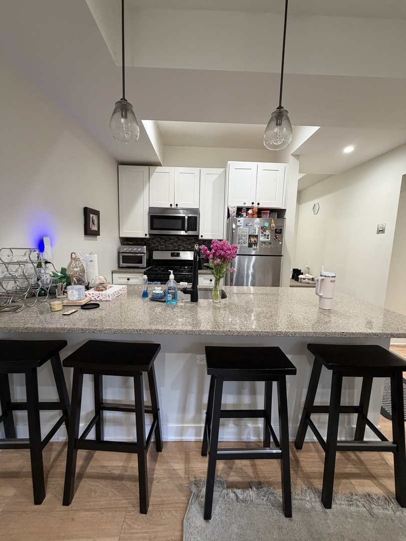 3138 N Seminary Avenue GDB