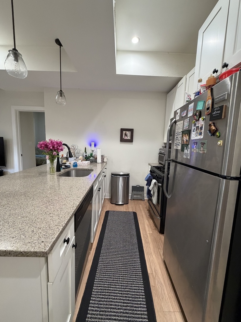 3138 N Seminary Avenue GDB