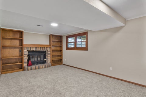 Tiny photo for 1311 Elm Court, De Witt, IA 52742 (MLS # 12789775)