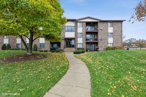 A home in Crestwood