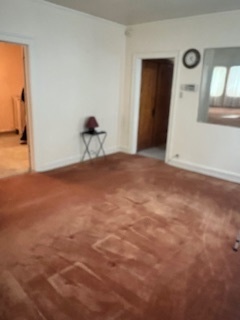 7611 S Ridgeland Avenue