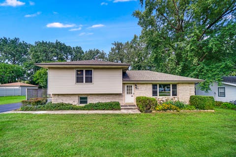 Photo of 3900 W 155th Street, Markham, IL 60428 (MLS # 12736280)