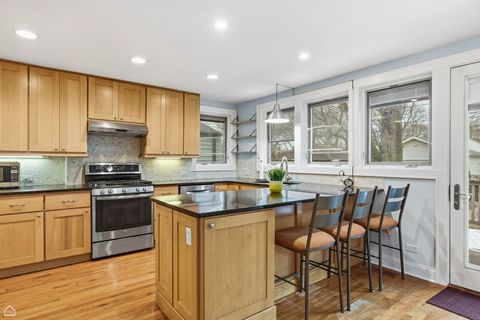 Tiny photo for 8434 KEYSTONE Avenue, Skokie, IL 60076 (MLS # 12537457)