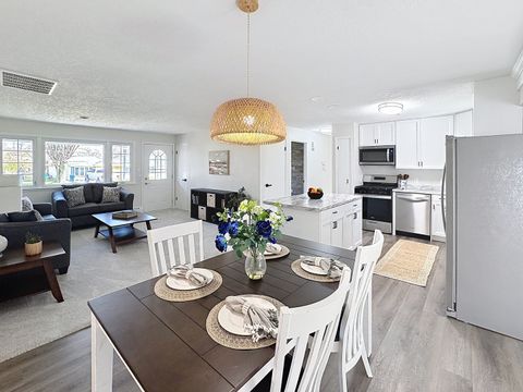 Tiny photo for 1312 32nd Avenue Court, East Moline, IL 61244 (MLS # 12617899)