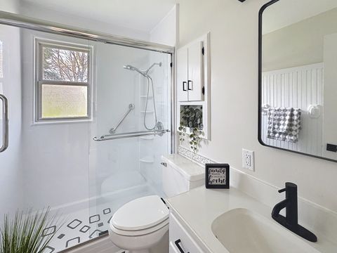 Tiny photo for 1312 32nd Avenue Court, East Moline, IL 61244 (MLS # 12617899)