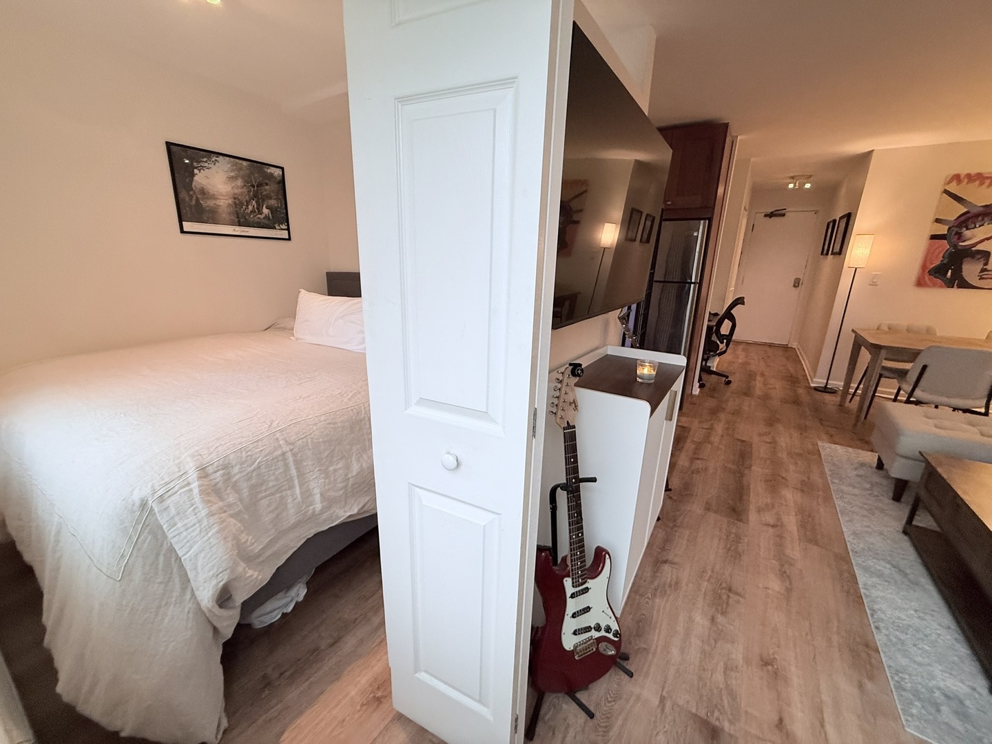 3033 N SHERIDAN Road 809