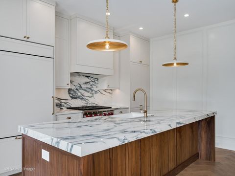 Tiny photo for 2832 N Racine Avenue #2E, Chicago, IL 60657 (MLS # 12304022)