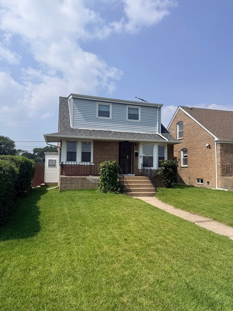 Tiny photo for 11056 S State Line Road, Chicago, IL 60617 (MLS # 12747869)