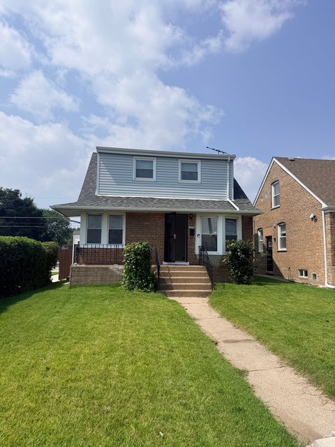 Tiny photo for 11056 S State Line Road, Chicago, IL 60617 (MLS # 12747869)