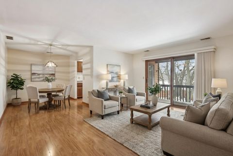 Tiny photo for 655 Waverly Drive #C, Elgin, IL 60120 (MLS # 12515506)