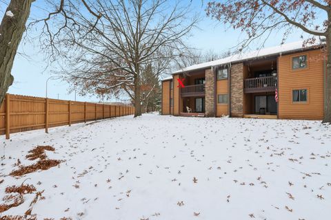 Tiny photo for Elgin, IL 60120 (MLS # 12515506)